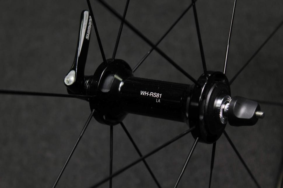 shimano rs 370 tubeless